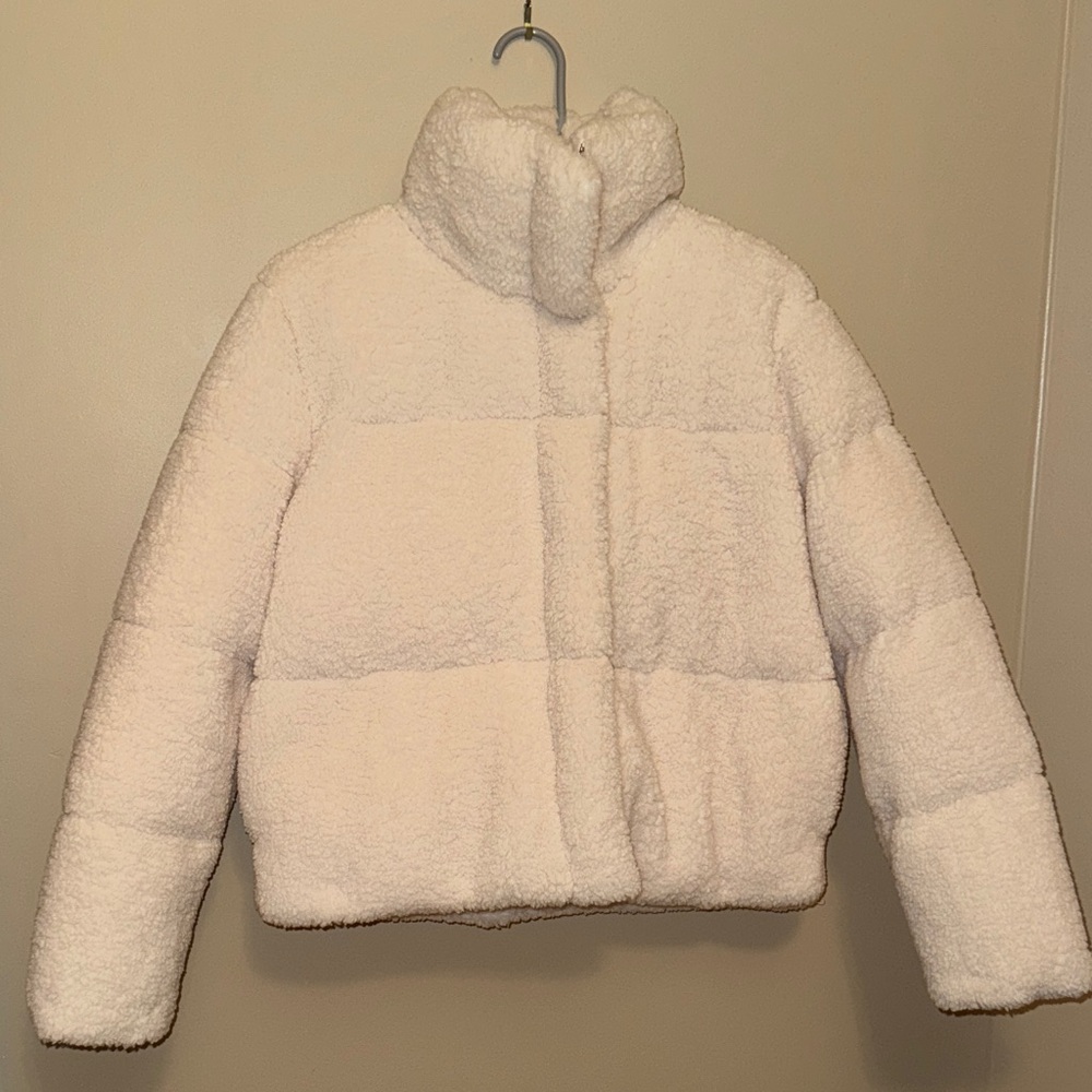 Jolie White Puffer Jacket - never worn